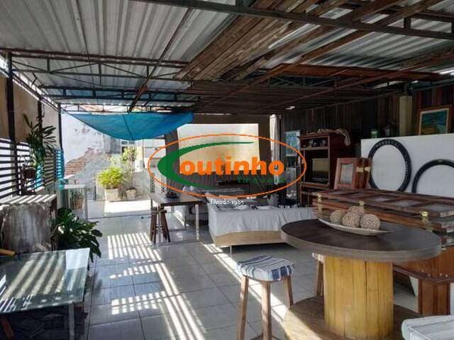 #26389 - Loja/Salão/Ponto Comercial para Venda em Rio de Janeiro - RJ - 2
