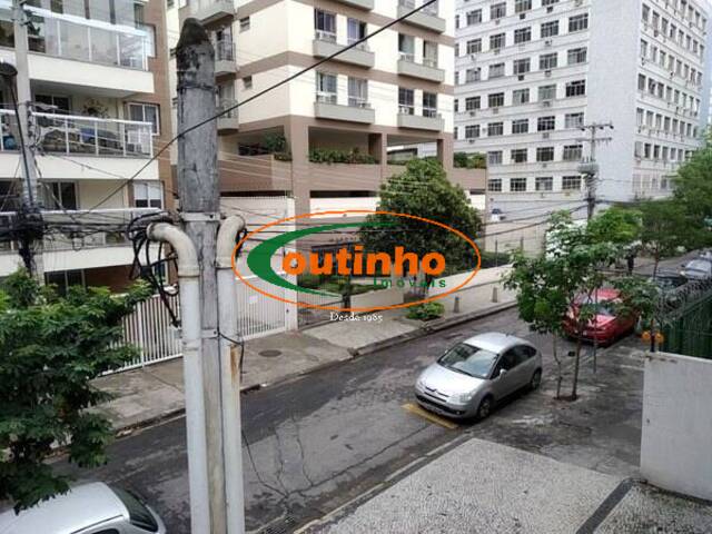 #26580 - Casa Duplex Padrão Frente de Rua para Venda em Rio de Janeiro - RJ
