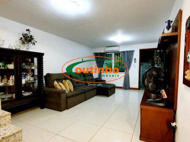 Casa para Venda em Rio de Janeiro - 3