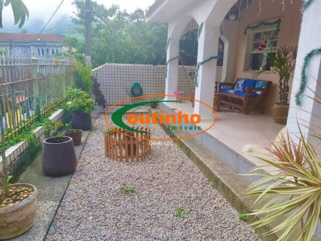 #27567 - Casa para Venda em Rio de Janeiro - RJ