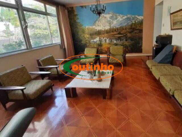 Casa para Venda em Rio de Janeiro - 2