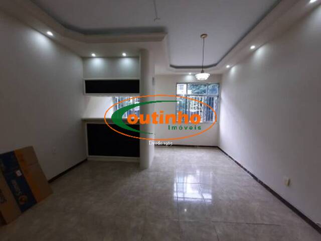 Apartamento para Venda em Rio de Janeiro - 2