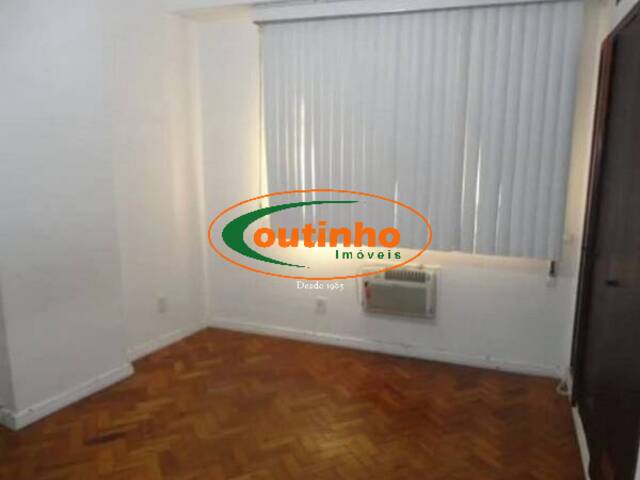 #28058 - Apartamento para Venda em Rio de Janeiro - RJ