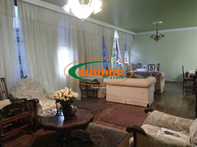 Apartamento para Venda em Rio de Janeiro - 2