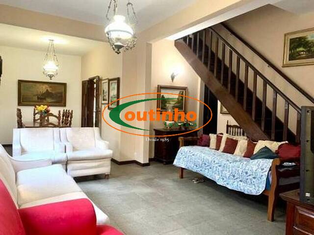 #28360 - Casa para Venda em Rio de Janeiro - RJ