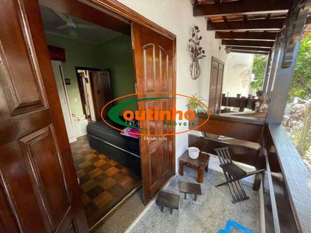 Casa para Venda em Rio de Janeiro - 2