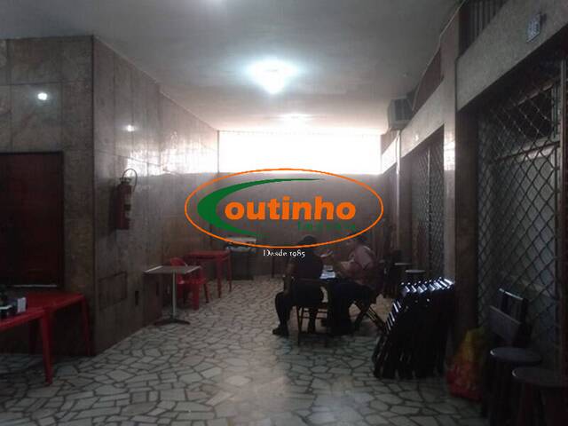#28674 - Conjunto Comercial / Sala para Venda em Rio de Janeiro - RJ