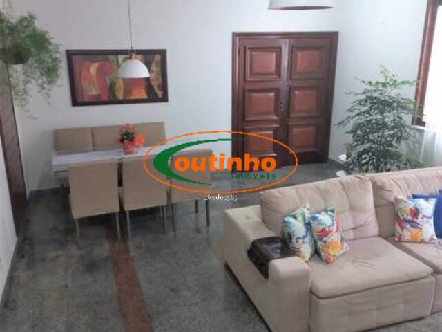 Casa para Venda em Rio de Janeiro - 2