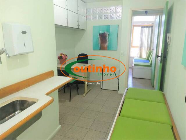 Conjunto Comercial / Sala para Venda em Rio de Janeiro - 2