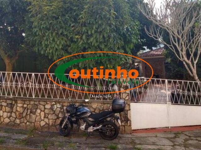 Casa para Venda em Rio de Janeiro - 2
