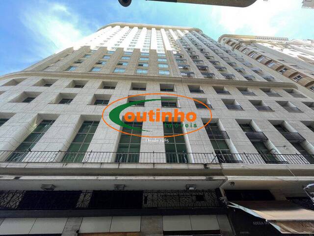 Conjunto Comercial / Sala para Venda em Rio de Janeiro - 2