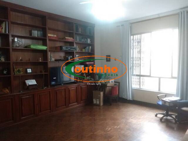Apartamento para Venda em Rio de Janeiro - 2