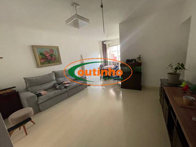 Apartamento para Venda em Rio de Janeiro - 2