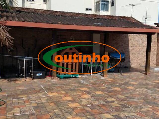 Casa para Venda em Rio de Janeiro - 2