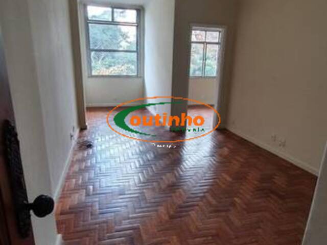 Apartamento para Venda em Rio de Janeiro - 2