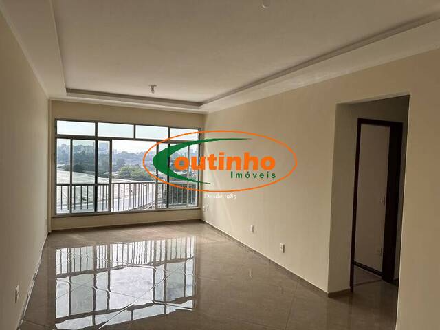 Apartamento para Venda em Rio de Janeiro - 2