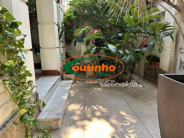 Casa para Venda em Rio de Janeiro - 2