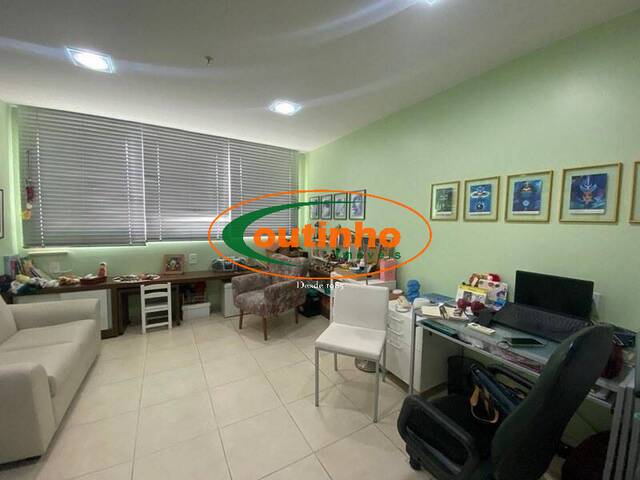 #29788 - Conjunto Comercial / Sala para Venda em Rio de Janeiro - RJ
