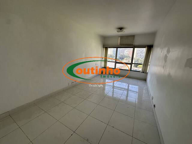 #29829 - Conjunto Comercial / Sala para Venda em Rio de Janeiro - RJ - 2