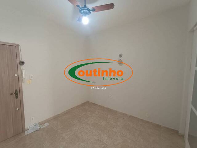 #29892 - Apartamento para Venda em Rio de Janeiro - RJ