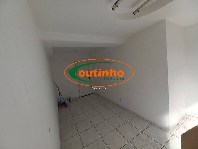#29953 - Conjunto Comercial / Sala para Venda em Rio de Janeiro - RJ