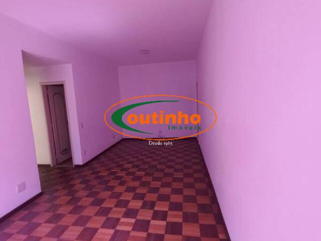 #30068 - Apartamento para Venda em Rio de Janeiro - RJ