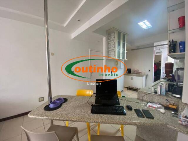 Apartamento para Venda em Rio de Janeiro - 2