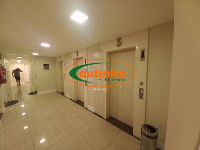 #30174 - Conjunto Comercial / Sala para Venda em Rio de Janeiro - RJ - 1