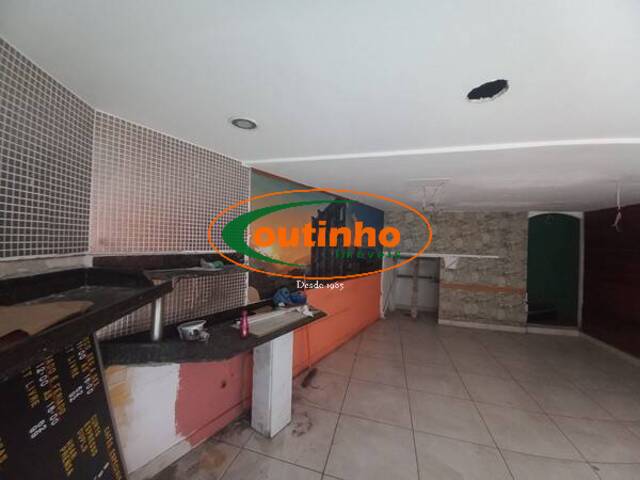 Loja/Salão/Ponto Comercial para Venda em Rio de Janeiro - 4