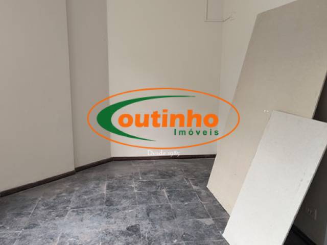 #30266 - Conjunto Comercial / Sala para Venda em Rio de Janeiro - RJ - 2