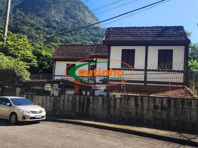 Casa para Venda em Rio de Janeiro - 2