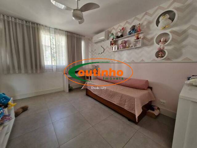 Casa para Venda em Rio de Janeiro - 4