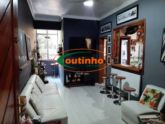 #26816A - Apartamento para Venda em Rio de Janeiro - RJ