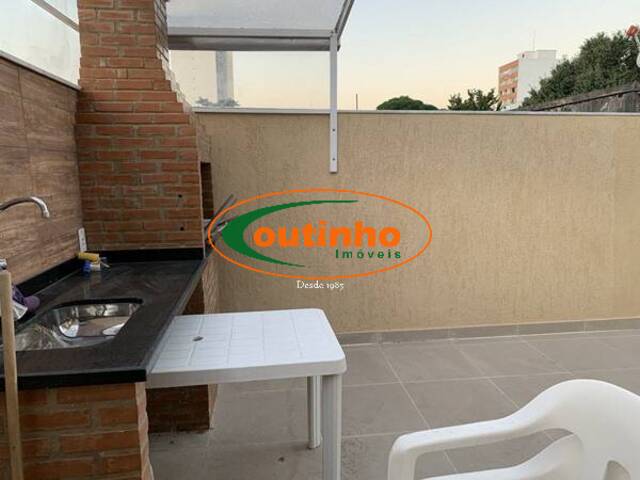 #28045A - Casa para Venda em Rio de Janeiro - RJ