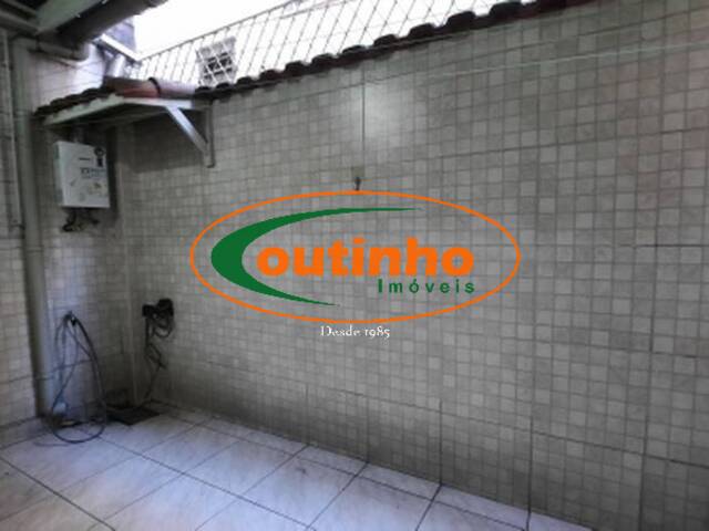 #29681A - Apartamento para Venda em Rio de Janeiro - RJ