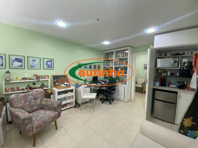 #29788A - Conjunto Comercial / Sala para Venda em Rio de Janeiro - RJ - 2