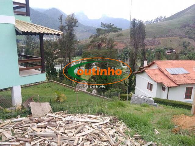 Terreno em condomínio para Venda em Teresópolis - 1