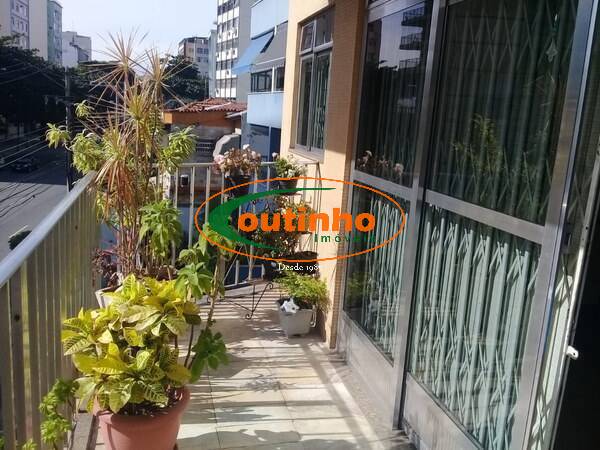 Apartamento, 3 quartos, 139 m² - Foto 1