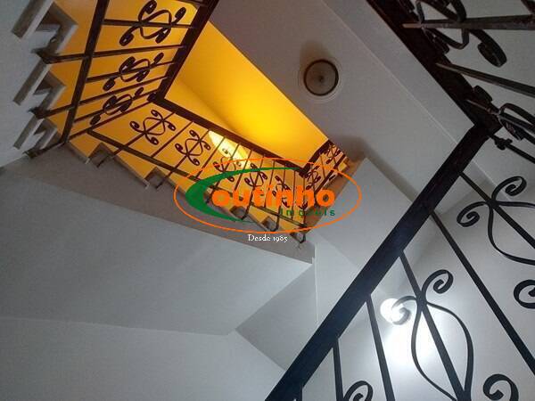 Casa, 3 quartos, 278 m² - Foto 30