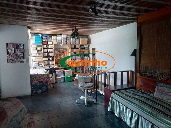 Casa, 3 quartos, 278 m² - Foto 3