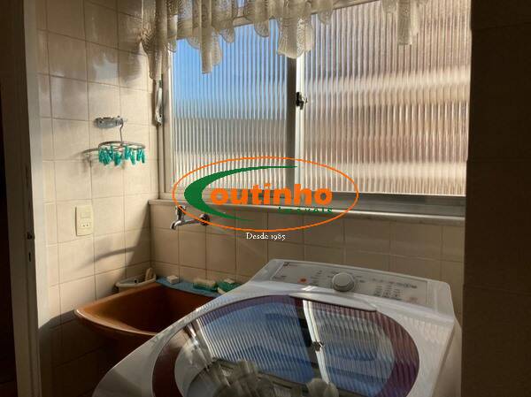 Apartamento à venda com 2 quartos, 85m² - Foto 19