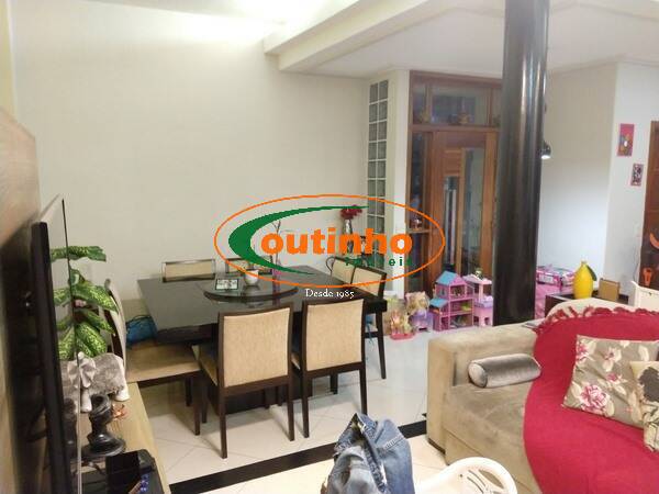 Casa, 4 quartos, 265 m² - Foto 8