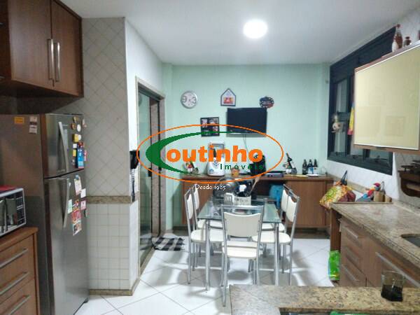 Casa, 4 quartos, 265 m² - Foto 14