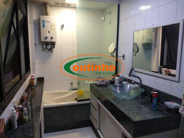 Casa, 4 quartos, 265 m² - Foto 30