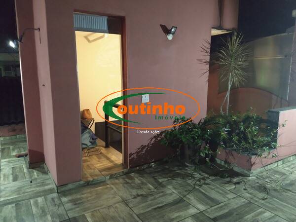 Casa, 4 quartos, 265 m² - Foto 50