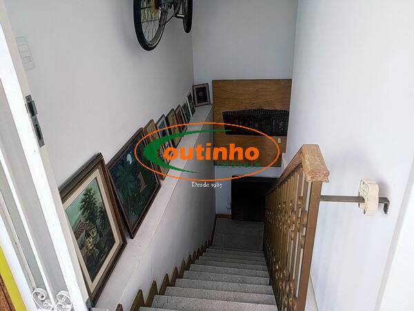 Casa à venda com 3 quartos, 270m² - Foto 21