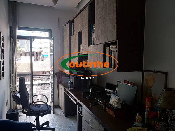 Casa à venda com 3 quartos, 270m² - Foto 30