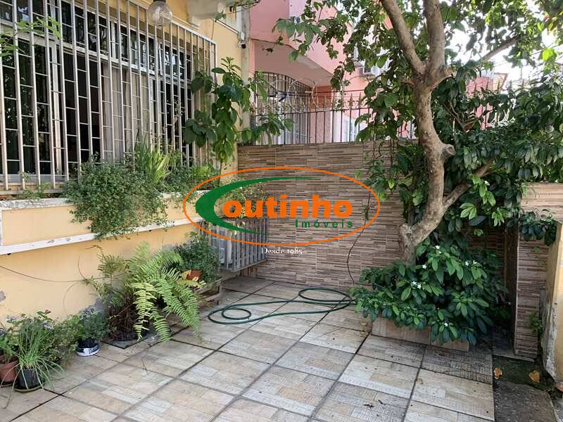 Casa, 4 quartos, 269 m² - Foto 1