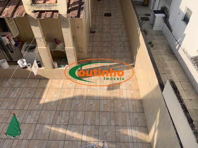 Casa, 4 quartos, 269 m² - Foto 38