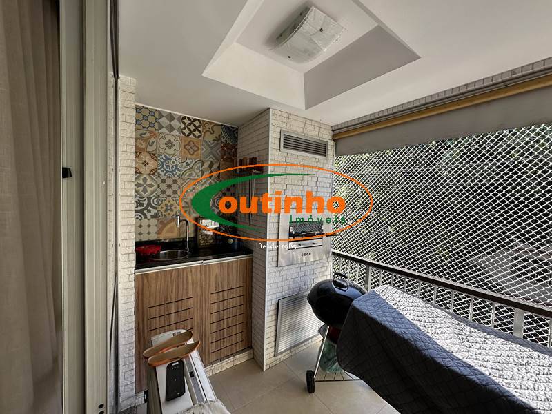 Apartamento, 3 quartos, 121 m² - Foto 2